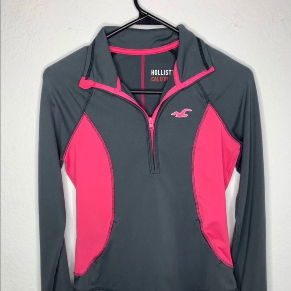 Small Hollister pullover